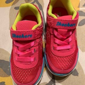Brand new toddler Sketchers pink
